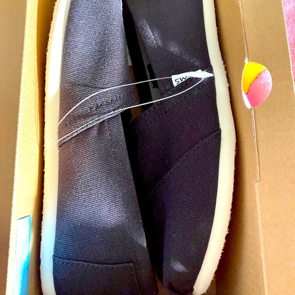 TOMS CLASSIC Women’s Espadrille Slip On Alpargata